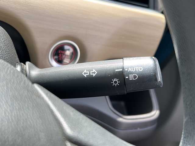 ホンダ フリード G ホンダセンシング 岐阜県 2018(平30)年 10.2万km ブルーホライゾンM 純正ナビ　/ＥＴＣ　/ドライブレコーダー　/バックカメラ　/両側パワースライド　/衝突軽減システム　/盗難防止装置　/横滑り防止装置　/レーンキープアシスト　/ＬＥＤヘッドライト　/オートライト　/アクティブコーナリングライト/プッシュスタート/スマートキー/純正15インチアルミホイール/純正フロアマット