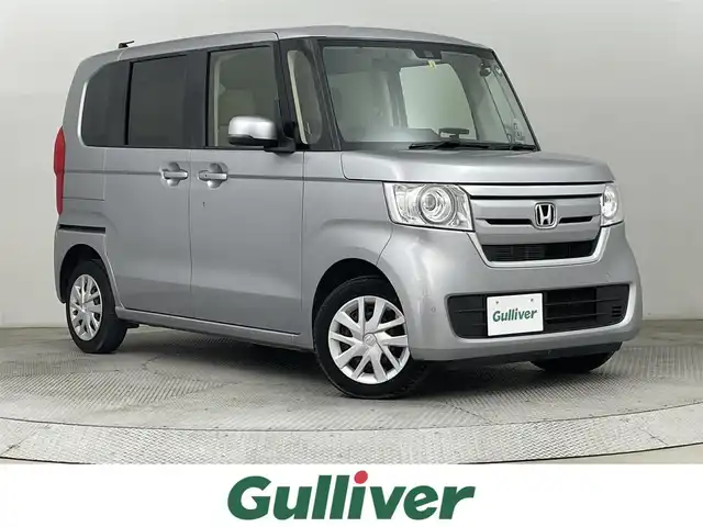 ホンダ Ｎ ＢＯＸ G ホンダセンシング 道央・札幌 2020(令2)年 5.1万km ルナシルバーM ・ワンオーナー/・４WD/・社外ナビ/・バックカメラ/・ビルトインETC/・前後ドラレコ/・ホンダセンシング/・レーダークルーズコントロール/・レーンキープアシスト/・オートハイビーム/・クリアランスソナー/・前席シートヒーター/・両側スライドドア/・LEDヘッドライト/・オートライト/・プッシュスタート/・スマートキー/・フロアマット/・ドアバイザー/・保証書/・取説