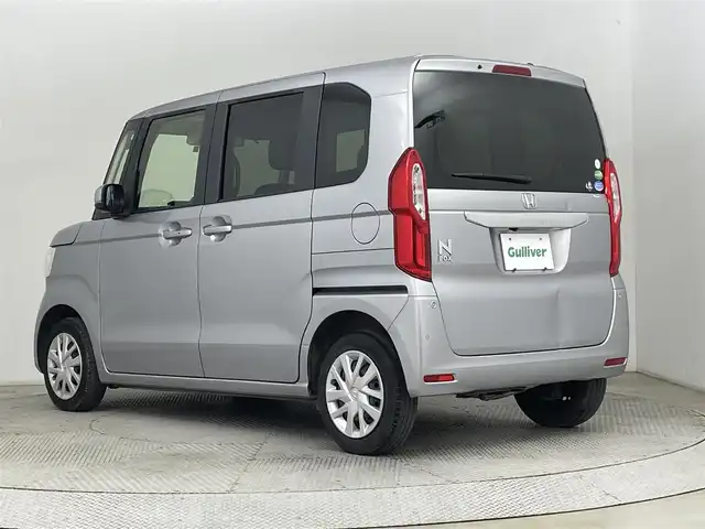 ホンダ Ｎ ＢＯＸ G ホンダセンシング 道央・札幌 2020(令2)年 5.1万km ルナシルバーM ・ワンオーナー/・４WD/・社外ナビ/・バックカメラ/・ビルトインETC/・前後ドラレコ/・ホンダセンシング/・レーダークルーズコントロール/・レーンキープアシスト/・オートハイビーム/・クリアランスソナー/・前席シートヒーター/・両側スライドドア/・LEDヘッドライト/・オートライト/・プッシュスタート/・スマートキー/・フロアマット/・ドアバイザー/・保証書/・取説