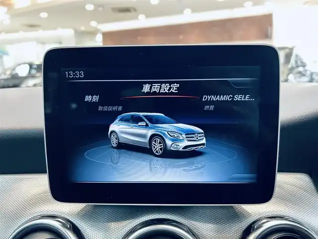 メルセデス・ベンツ ＧＬＡ２２０ 4マチック 大阪府 2019(令1)年 4.9万km コスモスブラック プレミアムP/レーダーセーフティP/サンルーフ/ハーマンカードン/黒革/メモリ付きパワーシート/シートヒーター/純正ナビ/TV/バックカメラ/applecarplay/純正18インチAW/LEDヘッドライト/電動リアゲート/ACC/ブラインドスポット