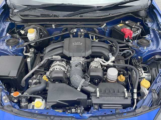 スバル ＢＲＺ S 山口県 2021(令3)年 4.3万km WRブルーパール 社外メモリナビ/(CD/DVD/USB/Bluetooth/フルセグTV)/バックカメラ/前後ドライブレコーダー/衝突軽減ブレーキ/レーンキープアシスト/レーダークルーズコントロール/コーナーセンサー/ハーフレザーシート/前席シートヒーター/パドルシフト/ステアリングスイッチ/オートライト/LEDヘッドランプ/プッシュスタート/スマートキー×２/純正アルミホイール/純正フロアマット/取扱説明書/保証書
