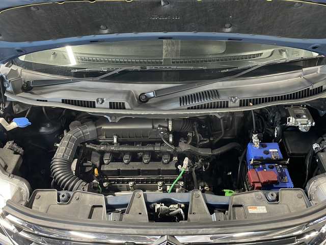 スズキ ソリオ HV MZ 沖縄県 2021(令3)年 2.9万km スピーディーブルーM 禁煙車　/ワンオーナー　/純正９インチナビ　TVキャンセラー付き/（フルセグＴＶ　ＣＤ　ＤＶＤ　Ｂｌｕｅｔｏｏｔｈ）/全方位カメラ　/ＨＵＤ（ヘッドアップディスプレイ）/デュアルブレーキサポート　/コーナーセンサー/両側パワースライドドア　/全方位ドライブレコーダー　/ビルトインＥＴＣ/クルーズコントロール/ステアリングスイッチ/革調シートカバー/投影ドアカーテシランプ