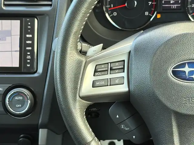 スバル フォレスター 2．0XT アイサイト 岩手県 2014(平26)年 7.2万km クリスタルブラックシリカ 禁煙車/4WD/追従型クルーズコントロール/前席シートヒーター/ルーフレール/純正ナビ/→フルセグTV/Bluetooth/CD/DVD/FM/AM/バックカメラ/ステアリングスイッチ/レーンキープアシスト/横滑り防止装置/衝突軽減システム/X-MODE/オートライト/フォグライト/〇プッシュスタート/〇パドルシフト/〇電動格納ミラー/〇ウィンカーミラー/ETC/取扱説明書