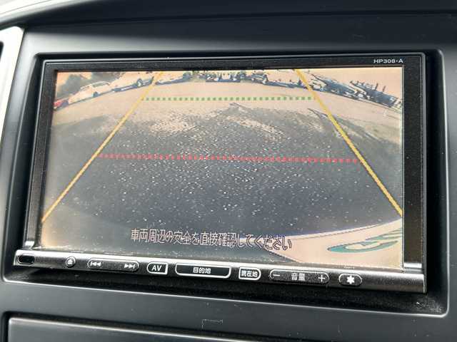 日産 セレナ 20S 秋田県 2009(平21)年 17.1万km ブリリアントシルバー ・リモコンキー/・バックカメラ/・ＥＴＣ/・オートライト/・純正メモリナビ/　ＣＤ，ＤＶＤ再生機能有/・両側スライドドア/・３列シート/・ＣＬＥＡＮ　ＩＯＮ/・純正フロアマット/・オートエアコン/・ドアバイザー/・リモコンキー/・夏タイヤ積込