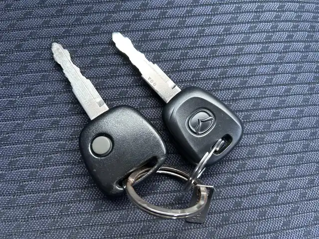 マツダ ＡＺ ワゴン XG 佐賀県 2012(平24)年 11.4万km ブルーイッシュブラックパール3 ワンオーナー/社外SDナビ/・ワンセグ・CD・AM・FM/バックカメラ/ドライブレコーダー/フルフラットシート/ベンチシート/ETC/純正フロアマット/純正ドアバイザー