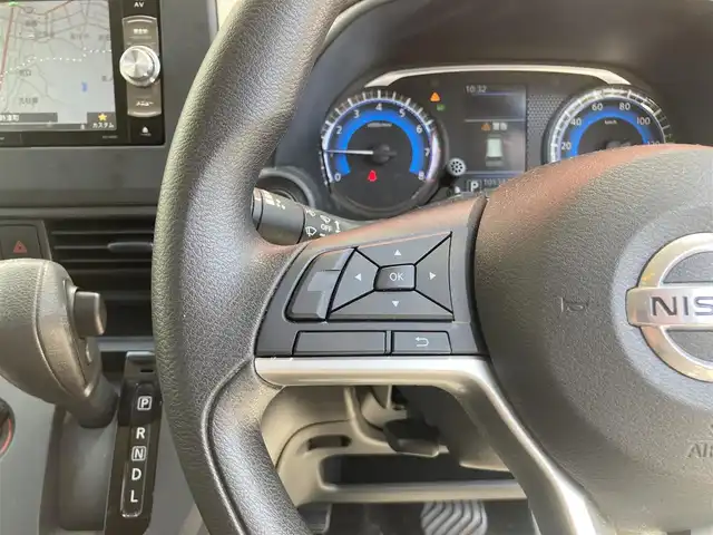 日産 デイズ S 長崎県 2019(令1)年 10.2万km ブラック 衝突被害軽減ブレーキ//社外メモリナビ【AVIC-RW502】//ワンセグTV//Bluetooth//DVD再生//ETC//コーナーセンサー//アイドリングストップ//シートリフター