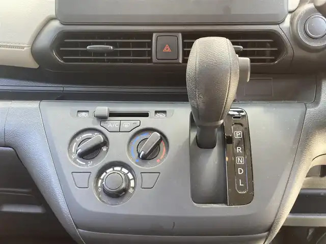 日産 デイズ S 長崎県 2019(令1)年 10.2万km ブラック 衝突被害軽減ブレーキ//社外メモリナビ【AVIC-RW502】//ワンセグTV//Bluetooth//DVD再生//ETC//コーナーセンサー//アイドリングストップ//シートリフター