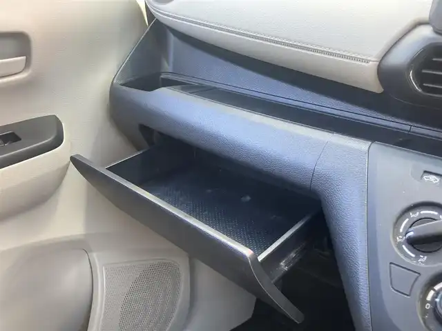 日産 デイズ S 長崎県 2019(令1)年 10.2万km ブラック 衝突被害軽減ブレーキ//社外メモリナビ【AVIC-RW502】//ワンセグTV//Bluetooth//DVD再生//ETC//コーナーセンサー//アイドリングストップ//シートリフター