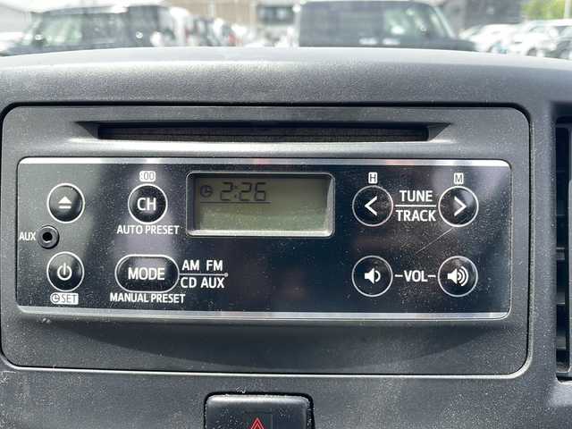 ダイハツ ミラ イース Xf スマートセレクションSA 岩手県 2014(平26)年 5万km ブライトシルバーメタリック AM/FM/CD/純正オーディオ/ABS/衝突被害軽減ブレーキ/横滑り防止装置/アイドリングストップ/電動格納ミラー/純正ホイールキャップ/純正フロアマット/純正ドアバイザー/保証書/取扱説明書