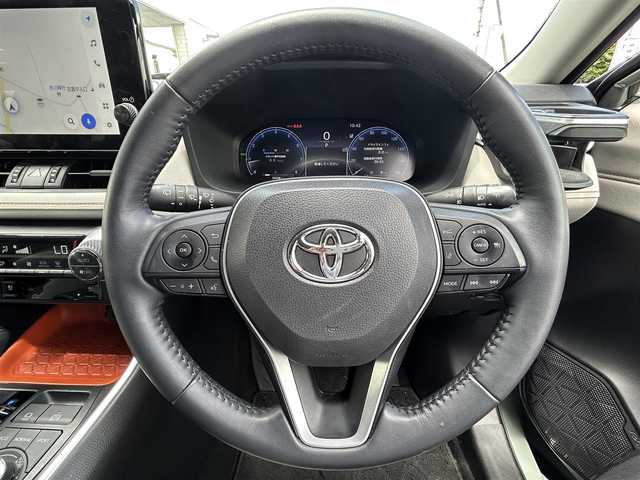 トヨタ ＲＡＶ４ アドベンチャー 埼玉県 2023(令5)年 2.7万km アーバンカーキ サンルーフ/4WD/純正ディスプレイオーディオ/（フルセグTV/AM/FM/Miracast/BT）/トヨタセーフティーセンス/・オートマチックハイビーム/・レーダークルーズコントロール/・レーンキープアシスト/バックカメラ/フロントカメラ/アラウンドビューモニター/電動リアゲート/ビルドインETC2.0/BSM/コーナーセンサー前後/MTモード付AT/D席メモリー付きパワーシート/前席エアーシート/純正フロアマット/純正17インチAW（4本車載）/横滑り防止/革巻きステアリング/ステアリングヒーター/ステアリングスイッチ/電子パーキング/電格格納ミラー/Pスタート/スマートキー１本/車両/ナビ取扱説明書/保証書