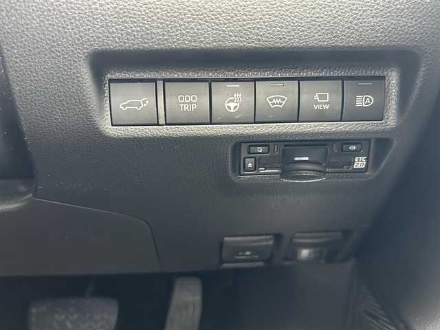 トヨタ ＲＡＶ４ アドベンチャー 埼玉県 2023(令5)年 2.7万km アーバンカーキ サンルーフ/4WD/純正ディスプレイオーディオ/（フルセグTV/AM/FM/Miracast/BT）/トヨタセーフティーセンス/・オートマチックハイビーム/・レーダークルーズコントロール/・レーンキープアシスト/バックカメラ/フロントカメラ/アラウンドビューモニター/電動リアゲート/ビルドインETC2.0/BSM/コーナーセンサー前後/MTモード付AT/D席メモリー付きパワーシート/前席エアーシート/純正フロアマット/純正17インチAW（4本車載）/横滑り防止/革巻きステアリング/ステアリングヒーター/ステアリングスイッチ/電子パーキング/電格格納ミラー/Pスタート/スマートキー１本/車両/ナビ取扱説明書/保証書