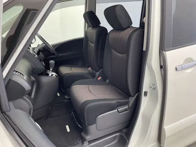 日産 セレナ ハイウェイS S HV Aセーフ 新潟県 2014(平26)年 6万km ブリリアントホワイトパール 衝突被害軽減システム/レーンキープアシスト　/フルセグＴＶ　/クルコン　/純正メモリ　/ドラレコ　/Ｂｌｕｅｔｏｏｔｈ接続　/ＵＳＢ入力端子　/ビルトインＥＴＣ　/純正フロアマット　/両側パワスラ　/純正アルミ　/保証書/取扱説明書