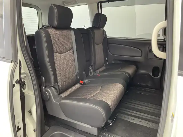 日産 セレナ ハイウェイS S HV Aセーフ 新潟県 2014(平26)年 6万km ブリリアントホワイトパール 衝突被害軽減システム/レーンキープアシスト　/フルセグＴＶ　/クルコン　/純正メモリ　/ドラレコ　/Ｂｌｕｅｔｏｏｔｈ接続　/ＵＳＢ入力端子　/ビルトインＥＴＣ　/純正フロアマット　/両側パワスラ　/純正アルミ　/保証書/取扱説明書