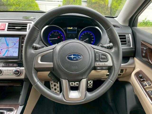 スバル アウトバック リミテッド 岩手県 2015(平27)年 5.1万km プラチナムグレーM 純正ナビ　Ｂｌｕｅｔｏｏｔｈ／ＣＤ／ＤＶＤ　/バックカメラ　/ＢＳＭ　/ＥＴＣ　/サンルーフ　/レーダークルーズコントロール　/電動リアゲート　/アイドリングストップ　/シートメモリー/ヒルスタートアシスト/アイサイト