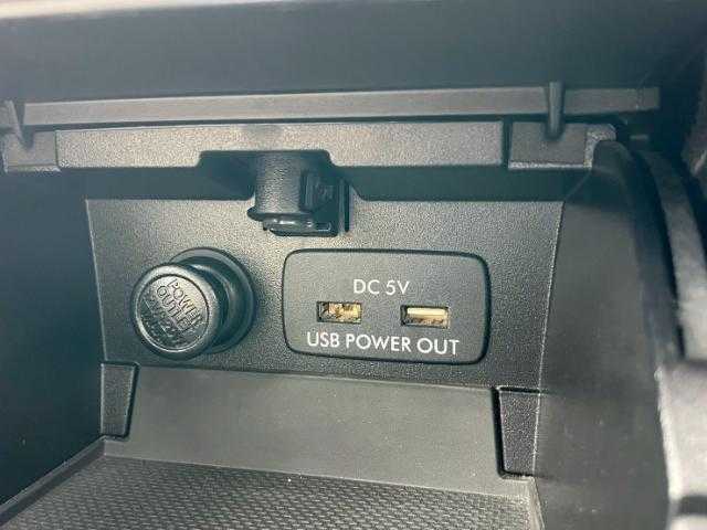 スバル アウトバック リミテッド 岩手県 2015(平27)年 5.1万km プラチナムグレーM 純正ナビ　Ｂｌｕｅｔｏｏｔｈ／ＣＤ／ＤＶＤ　/バックカメラ　/ＢＳＭ　/ＥＴＣ　/サンルーフ　/レーダークルーズコントロール　/電動リアゲート　/アイドリングストップ　/シートメモリー/ヒルスタートアシスト/アイサイト