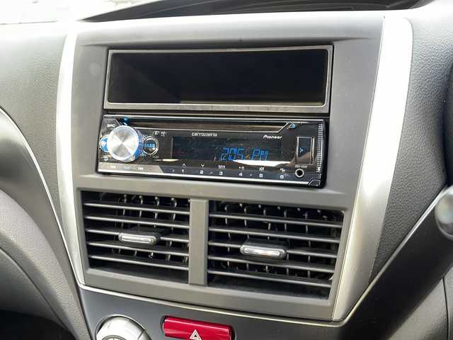 スバル インプレッサ ＷＲＸ STi 青森県 2011(平23)年 9.2万km サテンホワイトパール 4WD・ターボ/社外オーディオ/アルカンターラ/革コンビシート/運転席パワーシート/ETC/前後ドライブレコーダー/純正フロアマット/プッシュスタート/スマートキー/HIDヘッドライト/フォグランプ/OP BBS製純正18インチアルミ