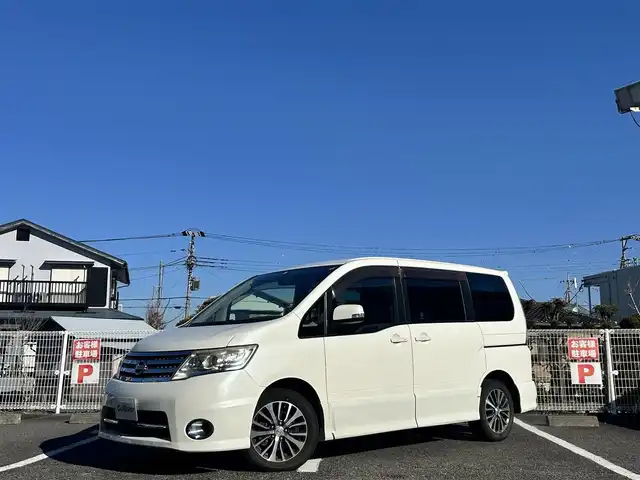 日産 セレナ