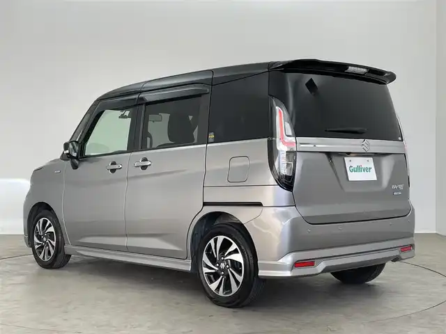 スズキ ソリオ バンディット HV MV 埼玉県 2022(令4)年 6.5万km プレミアムシルバーメタリック/ブラック2トーンルーフ 純正９インチナビ　全方位カメラ　シートヒーター　ドライブレコーダー　レーダークルーズコントロール　ＨＵＤ　純正アルミホイール　純正フロアマット　両側パワースライドドア　スマートキー　ＬＥＤライト