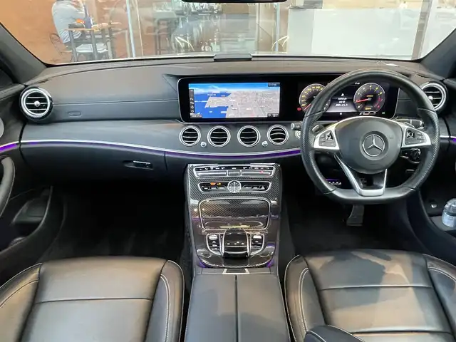 メルセデス・ベンツ Ｅ２５０ アバンギャルド スポーツ 鹿児島県 2016(平28)年 3.8万km イリジウムシルバー パノラミックスライディングルーフ/黒レザーシート/ブルメスターサウンドシステム/LEDヘッドライト/純正HDDナビ/フルセグテレビ/バックカメラ/アイドリングストップ/プッシュスタート/ETC