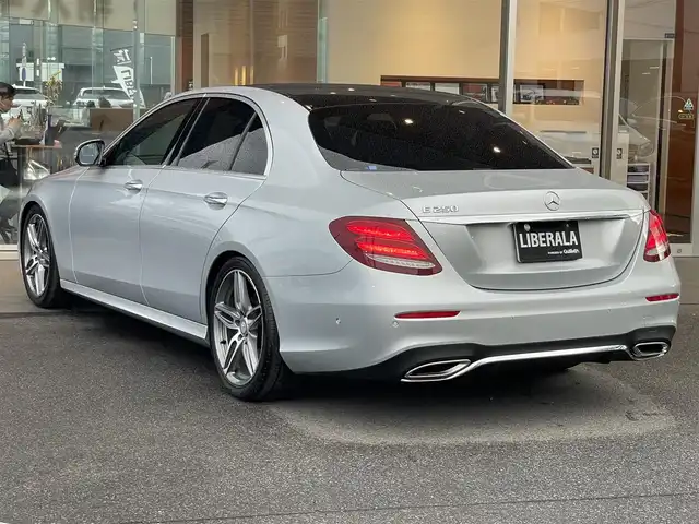 メルセデス・ベンツ Ｅ２５０ アバンギャルド スポーツ 鹿児島県 2016(平28)年 3.8万km イリジウムシルバー パノラミックスライディングルーフ/黒レザーシート/ブルメスターサウンドシステム/LEDヘッドライト/純正HDDナビ/フルセグテレビ/バックカメラ/アイドリングストップ/プッシュスタート/ETC