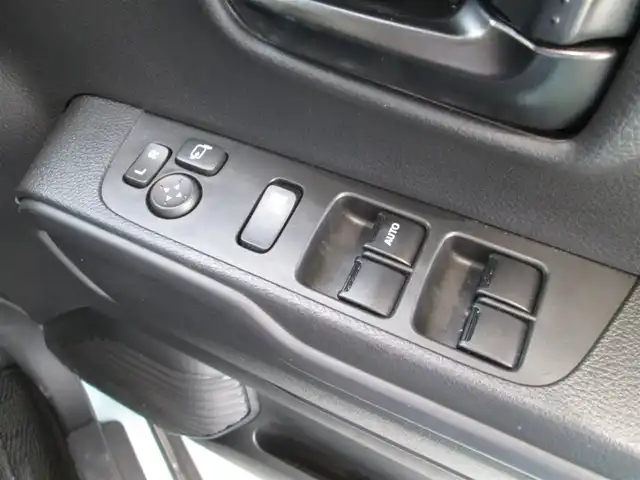 スズキ ハスラー HYBRID G 千葉県 2022(令4)年 1.3万km オフブルーM ワンオーナー/メーカーOP9型メモリナビ、フルセグTV/全方位モニター/純正オーディオ【DVD/CD/BT/USB】/デュアルカメラブレーキサポート/レーダークルーズコントロール/レーンキープアシスト/アイドリングストップ/ヘッドライトレベライザー/ナビ連動ステアリングスイッチ/前席シートヒーター/リアコーナーセンサー/ビルトインETC、スペアキー/取扱説明書/新車時保証書/ナビ取扱説明書/スズキ整備記録簿(R5/R6)