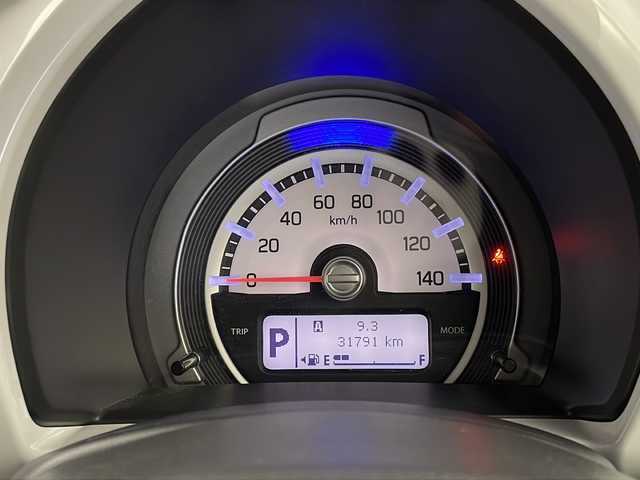 スズキ ハスラー X 栃木県 2016(平28)年 3.2万km フェニックスレッドパール/ブルーイッシュブラックパール 純正8インチメモリーナビ/・Bluetooth/・フルセグTV/・CD/DVD/スズキセーフティサポート/・全周囲カメラ/・デュアルカメラブレーキサポート/・誤発進抑制(F側)/・車線逸脱警報/・ふらつき警報/・先行者発進お知らせ/シートヒーター/ドライブレコーダー/ETC/LEDヘッドライト/フォグランプ/ドアバイザー/純正15インチアルミホイール/純正フロアマット/スマートキー×2本/取扱説明書