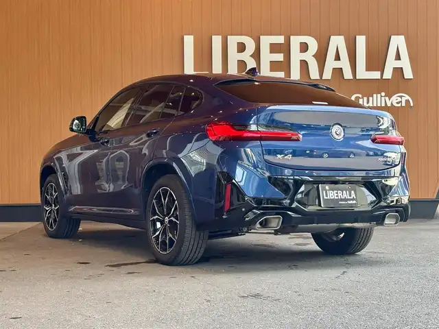 ＢＭＷ ＢＭＷ Ｘ４ xDrive 20d Mスポーツ 宮城県 2023(令5)年 2.2万km 青 ワンオーナー/アクティブクルーズコントロール/レーンキープアシスト/レーンチェンジアシスト/パノラマガラスサンルーフ/harmon/kardonサウンドシステム/ヘッドアップディスプレイ/iDriveナビゲーションシステム/フルセグTV/トップビューカメラ/ブラックレザーシート/全席シートヒーター/メモリ機能付きパワーシート/ステアリングヒーター/LEDヘッドライト/オートライト/アンビエントライト/置くだけ充電機能/純正19インチAW/コンフォートアクセス/パワーバックドア