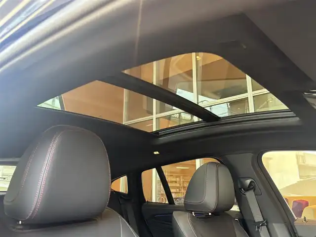 ＢＭＷ ＢＭＷ Ｘ４ xDrive 20d Mスポーツ 宮城県 2023(令5)年 2.2万km 青 ワンオーナー/アクティブクルーズコントロール/レーンキープアシスト/レーンチェンジアシスト/パノラマガラスサンルーフ/harmon/kardonサウンドシステム/ヘッドアップディスプレイ/iDriveナビゲーションシステム/フルセグTV/トップビューカメラ/ブラックレザーシート/全席シートヒーター/メモリ機能付きパワーシート/ステアリングヒーター/LEDヘッドライト/オートライト/アンビエントライト/置くだけ充電機能/純正19インチAW/コンフォートアクセス/パワーバックドア