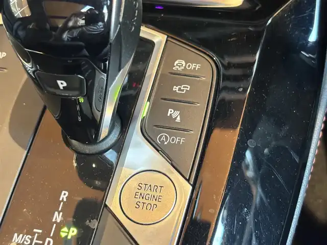 ＢＭＷ ＢＭＷ Ｘ４ xDrive 20d Mスポーツ 宮城県 2023(令5)年 2.2万km 青 ワンオーナー/アクティブクルーズコントロール/レーンキープアシスト/レーンチェンジアシスト/パノラマガラスサンルーフ/harmon/kardonサウンドシステム/ヘッドアップディスプレイ/iDriveナビゲーションシステム/フルセグTV/トップビューカメラ/ブラックレザーシート/全席シートヒーター/メモリ機能付きパワーシート/ステアリングヒーター/LEDヘッドライト/オートライト/アンビエントライト/置くだけ充電機能/純正19インチAW/コンフォートアクセス/パワーバックドア