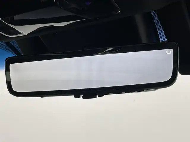 トヨタ ハリアー ハイブリッド Z 道央・札幌 2021(令3)年 4.6万km ホワイトパールクリスタルシャイン ・寒冷地仕様/・４WD/・パノラマルーフ/・JBLサウンドシステム/・純正ナビゲーション/　BT/フルセグ/AUX/Miracast/・全方位カメラ/・ビルトインETC２．０/・デジタルインナーミラー/・トヨタセーフティセンス/・プリクラッシュセーフティ/・レーンキープアシスト/・リアクロストラフィックアラート/・ブラインドスポットモニター/・レーダークルーズコントロール/・横滑り防止装置/・MTモード付AT/・純正フロアマット/・運転席パワーシート/・ハーフレザーシート/・オートライト/・LEDヘッドライト/・オートマチックハイビーム/・スマートキー/・プッシュスタート/・スペアキー1本