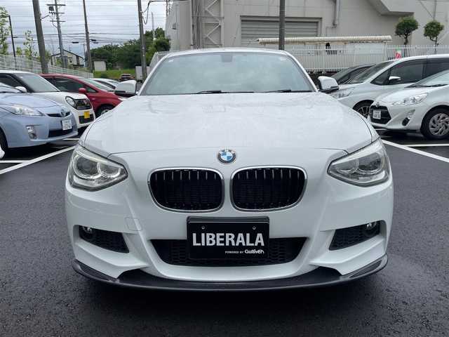 ＢＭＷ １１６ｉ Mスポーツ 大阪府 2012(平24)年 15.7万km 白 純正ナビ/プッシュスタート/スマートキー/ETC