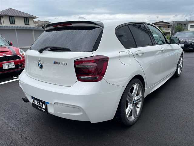 ＢＭＷ １１６ｉ Mスポーツ 大阪府 2012(平24)年 15.7万km 白 純正ナビ/プッシュスタート/スマートキー/ETC