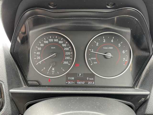 ＢＭＷ １１６ｉ Mスポーツ 大阪府 2012(平24)年 15.7万km 白 純正ナビ/プッシュスタート/スマートキー/ETC