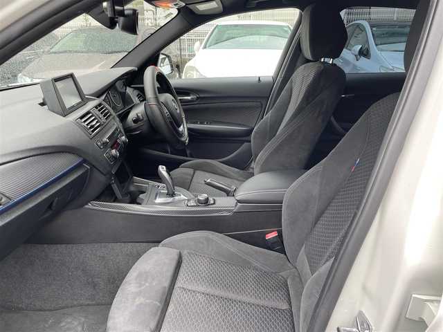 ＢＭＷ １１６ｉ Mスポーツ 大阪府 2012(平24)年 15.7万km 白 純正ナビ/プッシュスタート/スマートキー/ETC