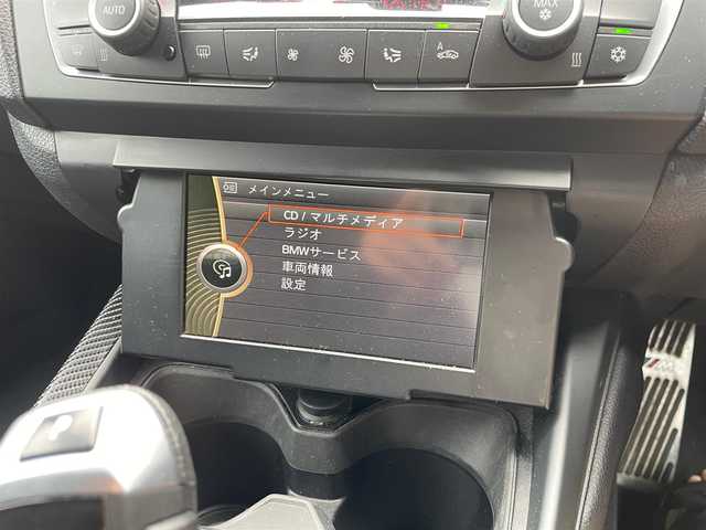 ＢＭＷ １１６ｉ Mスポーツ 大阪府 2012(平24)年 15.7万km 白 純正ナビ/プッシュスタート/スマートキー/ETC