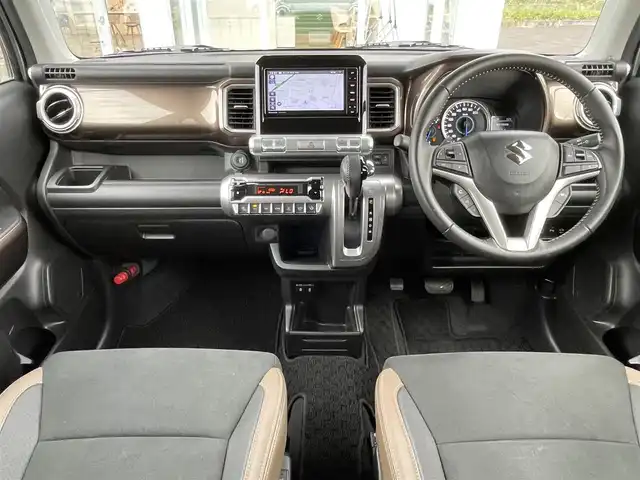 スズキ クロスビー HYBRID MZ 道央・札幌 2023(令5)年 7.9万km プレミアムシルバーメタリック ドラレコ　/LEDライト　/ダウンヒルアシスト　/TYPE-C充電　/ドアハンドルプロテクター　/プッシュスタート　/スマートキー　/スペアキー×２　/積込社外AWタイヤ（サマー４本、スタッドレス４本）/ステアリングスイッチ/パーキングセンサー/レーンキープアシスト/プリクラッシュセーフティー/ACC/パドルシフト/オートライト/電動格納ミラー/シートヒーター(D/N)/イモビライザー/CD/DVD/SD/USB/Bluetooth/フルセグ/FM/AM/ベースキャリア/SNOWモード/SPORTモード
