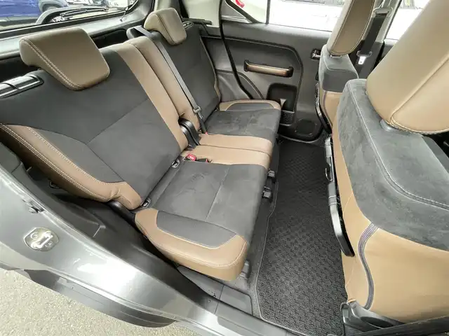スズキ クロスビー HYBRID MZ 道央・札幌 2023(令5)年 7.9万km プレミアムシルバーメタリック ドラレコ　/LEDライト　/ダウンヒルアシスト　/TYPE-C充電　/ドアハンドルプロテクター　/プッシュスタート　/スマートキー　/スペアキー×２　/積込社外AWタイヤ（サマー４本、スタッドレス４本）/ステアリングスイッチ/パーキングセンサー/レーンキープアシスト/プリクラッシュセーフティー/ACC/パドルシフト/オートライト/電動格納ミラー/シートヒーター(D/N)/イモビライザー/CD/DVD/SD/USB/Bluetooth/フルセグ/FM/AM/ベースキャリア/SNOWモード/SPORTモード