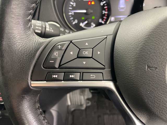 日産 エクストレイル 20X 道央・札幌 2019(平31)年 6.9万km ダイヤモンドブラック ・4WD/・純正ナビ/・CD&DVD&フルセグTV/・バックカメラ/・パワーバックドア/・ETC/・カブロンシート/・パートタイム4WD/・アイドリングストップ/・シートアジャスター/・ルーフレール/・HIDヘッドライト/・フォグランプ/・プッシュスタート/・スマートキー