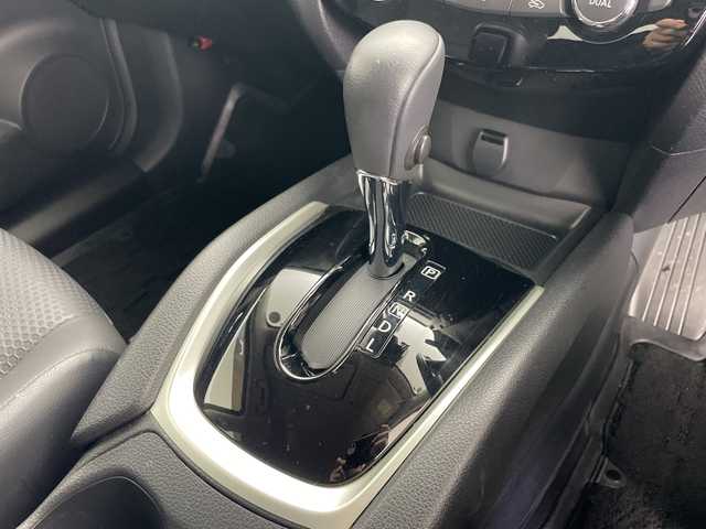 日産 エクストレイル 20X 道央・札幌 2019(平31)年 6.9万km ダイヤモンドブラック ・4WD/・純正ナビ/・CD&DVD&フルセグTV/・バックカメラ/・パワーバックドア/・ETC/・カブロンシート/・パートタイム4WD/・アイドリングストップ/・シートアジャスター/・ルーフレール/・HIDヘッドライト/・フォグランプ/・プッシュスタート/・スマートキー