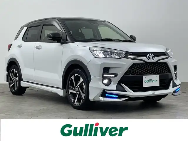 トヨタ ライズ Z 大分県 2022(令4)年 4.2万km ブラックマイカメタリック/シャイニングホワイトパール ワンオーナー/純正ディスプレイオーディオ/フルセグテレビ/パノラミックビューモニター/Bluetooth/アイドリングストップ/ウィンカーミラー/クルーズコントロール/プッシュスタート/ビルトインETC/シートヒーター/レザーステアリング/衝突軽減ブレーキ