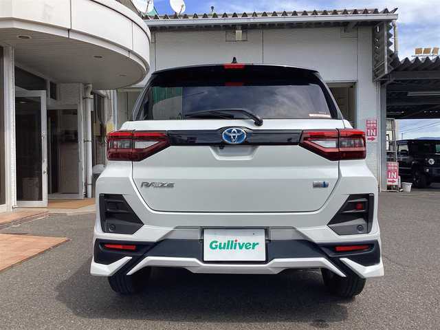 トヨタ ライズ Z 大分県 2022(令4)年 4.2万km ブラックマイカメタリック/シャイニングホワイトパール ワンオーナー/純正ディスプレイオーディオ/フルセグテレビ/パノラミックビューモニター/Bluetooth/アイドリングストップ/ウィンカーミラー/クルーズコントロール/プッシュスタート/ビルトインETC/シートヒーター/レザーステアリング/衝突軽減ブレーキ