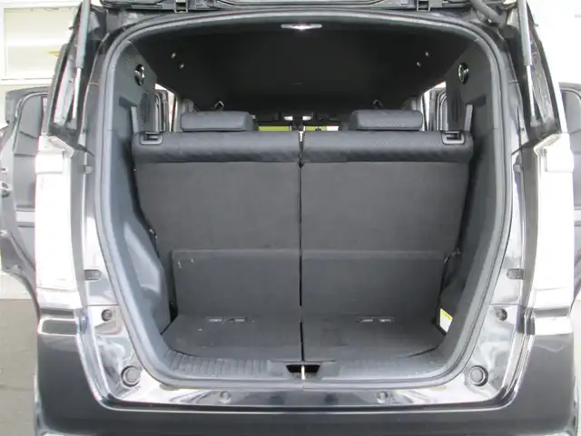 ホンダ Ｎ ＢＯＸ スラッシュ X ターボパッケージ 千葉県 2016(平28)年 5.2万km クリスタルブラックパール 純正SDナビ、フルセグTV/バックカメラ/オーディオ【CD/DVD/SD/BT】/サウンドマッピングシステム/あんしんパッケージ/HIDヘッドライト&イエローフォグ/純正15インチAW（社外AWサマータイヤ４本有）/ウィンカードアミラー/前席シートヒーター/ステアリングヒーター/クルーズコントロール/パドルシフト付きステアリングスイッチ/プッシュスタート/スマートキー/前方ドライブレコーダー/ビルトインETC/純正フロアマット＆ドアバイザー/整備記録簿(R1/3/5有）/新車保証書/取扱説明書/ナビ取扱説明書