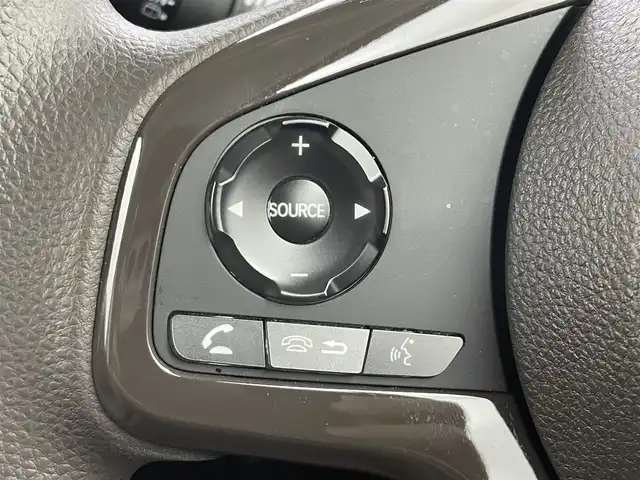 ホンダ Ｎ ＢＯＸ L 富山県 2022(令4)年 3.3万km プラチナホワイトパール 社外ナビ（AM/FM/CD/BT/ワンセグ）/バックカメラ/ETC/片側パワースライドドア/シートヒーター/衝突被害軽減システム/レーダークルーズコントロール/レーンキープアシスト/コーナーセンサー/横滑り防止装置/アイドリングストップ/純正フロアマット/オートLEDライト/オートホールド付電子パーキング/スマートキー/スペアキー