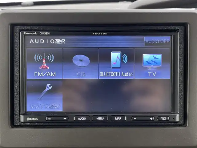 ホンダ Ｎ ＢＯＸ L 富山県 2022(令4)年 3.3万km プラチナホワイトパール 社外ナビ（AM/FM/CD/BT/ワンセグ）/バックカメラ/ETC/片側パワースライドドア/シートヒーター/衝突被害軽減システム/レーダークルーズコントロール/レーンキープアシスト/コーナーセンサー/横滑り防止装置/アイドリングストップ/純正フロアマット/オートLEDライト/オートホールド付電子パーキング/スマートキー/スペアキー