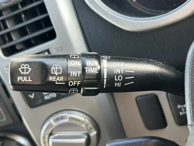 トヨタ ハイラックス サーフ SSR－X 滋賀県 2007(平19)年 15.5万km ホワイトパールクリスタルシャイン 純正HDDナビ/(AM FM CD DVD)/バックカメラ/バックドアパワーウインドウ/電動格納ミラー/ドアバイザー/ETC/LEDヘッドライト/オートライト/ルーフレール/純正フロアマット