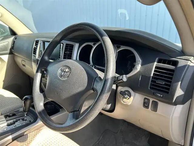 トヨタ ハイラックス サーフ SSR－X 滋賀県 2007(平19)年 15.5万km ホワイトパールクリスタルシャイン 純正HDDナビ/(AM FM CD DVD)/バックカメラ/バックドアパワーウインドウ/電動格納ミラー/ドアバイザー/ETC/LEDヘッドライト/オートライト/ルーフレール/純正フロアマット