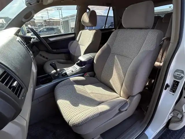 トヨタ ハイラックス サーフ SSR－X 滋賀県 2007(平19)年 15.5万km ホワイトパールクリスタルシャイン 純正HDDナビ/(AM FM CD DVD)/バックカメラ/バックドアパワーウインドウ/電動格納ミラー/ドアバイザー/ETC/LEDヘッドライト/オートライト/ルーフレール/純正フロアマット