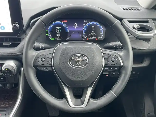 トヨタ ＲＡＶ４ ハイブリッドG 滋賀県 2023(令5)年 5.3万km アティチュードブラックマイカ ワンオーナー/モデリスタフルエアロ/10.5インチディスプレイオーディオ/・ナビ機能/フルセグ/TVキャンセラー/・FM/AM/Bluetooth/USB/全方位カメラ/純正ドライブレコーダー/デジタルインナーミラー/ビルトインETC2.0/レザーシート/パワーシート/メモリシート/シートベンチレーション/革巻きステアリング/ハンドルヒーター/パワーバックドア/オートブレーキホールド/レーダークルーズコントロール/クリアランスソナー/プリクラッシュセーフティ/レーントレーシングアシスト/ロードサインアシスト/ドライバー異常時対応システム/アクティブドライビングアシスト/発進遅れ告知機能/低速時加速抑制機能/緊急時操舵支援（アクティブ操舵機能付）/フロントクロストラフィックアラート/レーンチェンジアシスト/パーキングサポートブレーキ/アイドリングストップ/LEDヘッドライト/オートライト/アダプティブハイビームシステム/フォグランプ/電格ウィンカーミラー/プッシュスタート/スマートキー×２