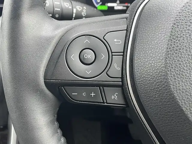 トヨタ ＲＡＶ４ ハイブリッドG 滋賀県 2023(令5)年 5.3万km アティチュードブラックマイカ ワンオーナー/モデリスタフルエアロ/10.5インチディスプレイオーディオ/・ナビ機能/フルセグ/TVキャンセラー/・FM/AM/Bluetooth/USB/全方位カメラ/純正ドライブレコーダー/デジタルインナーミラー/ビルトインETC2.0/レザーシート/パワーシート/メモリシート/シートベンチレーション/革巻きステアリング/ハンドルヒーター/パワーバックドア/オートブレーキホールド/レーダークルーズコントロール/クリアランスソナー/プリクラッシュセーフティ/レーントレーシングアシスト/ロードサインアシスト/ドライバー異常時対応システム/アクティブドライビングアシスト/発進遅れ告知機能/低速時加速抑制機能/緊急時操舵支援（アクティブ操舵機能付）/フロントクロストラフィックアラート/レーンチェンジアシスト/パーキングサポートブレーキ/アイドリングストップ/LEDヘッドライト/オートライト/アダプティブハイビームシステム/フォグランプ/電格ウィンカーミラー/プッシュスタート/スマートキー×２