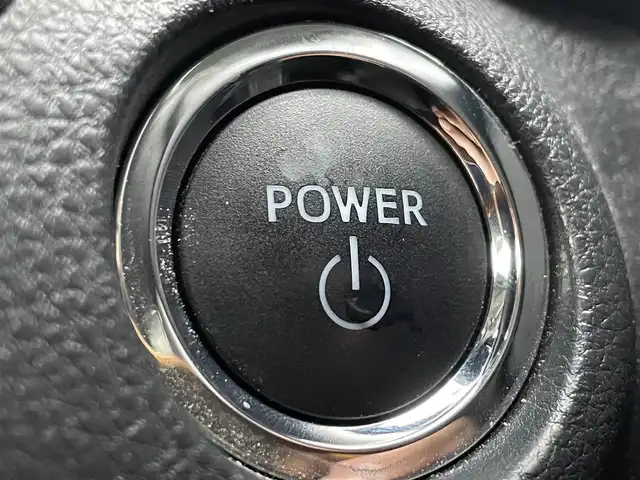 トヨタ ＲＡＶ４ ハイブリッドG 滋賀県 2023(令5)年 5.3万km アティチュードブラックマイカ ワンオーナー/モデリスタフルエアロ/10.5インチディスプレイオーディオ/・ナビ機能/フルセグ/TVキャンセラー/・FM/AM/Bluetooth/USB/全方位カメラ/純正ドライブレコーダー/デジタルインナーミラー/ビルトインETC2.0/レザーシート/パワーシート/メモリシート/シートベンチレーション/革巻きステアリング/ハンドルヒーター/パワーバックドア/オートブレーキホールド/レーダークルーズコントロール/クリアランスソナー/プリクラッシュセーフティ/レーントレーシングアシスト/ロードサインアシスト/ドライバー異常時対応システム/アクティブドライビングアシスト/発進遅れ告知機能/低速時加速抑制機能/緊急時操舵支援（アクティブ操舵機能付）/フロントクロストラフィックアラート/レーンチェンジアシスト/パーキングサポートブレーキ/アイドリングストップ/LEDヘッドライト/オートライト/アダプティブハイビームシステム/フォグランプ/電格ウィンカーミラー/プッシュスタート/スマートキー×２